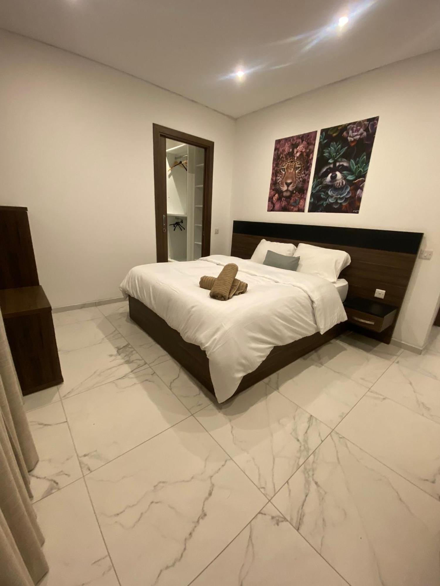 Designer 3 Bedroom And 3 Bathroom Apartment In Swatar Біркіркара Екстер'єр фото