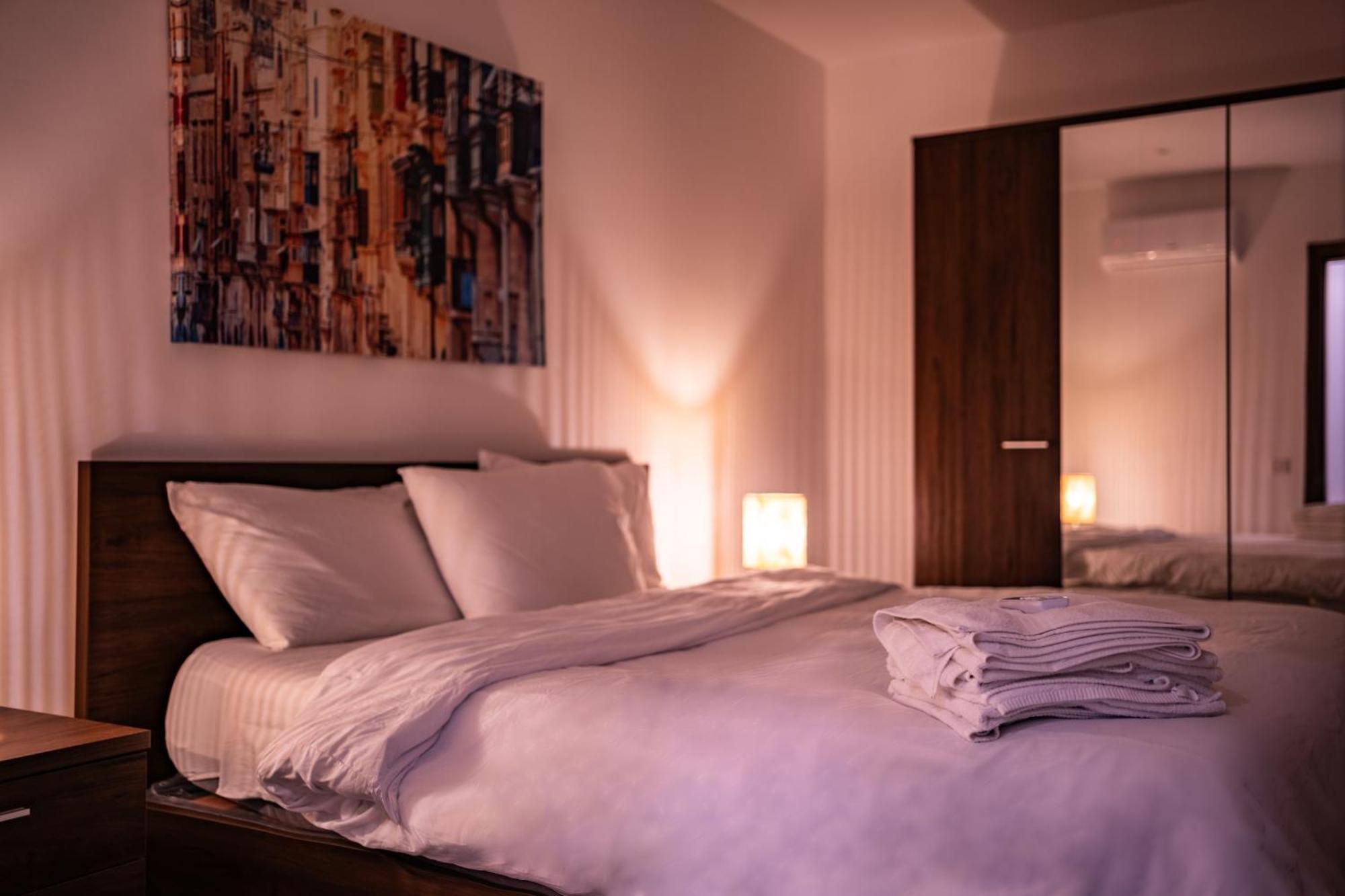Designer 3 Bedroom And 3 Bathroom Apartment In Swatar Біркіркара Екстер'єр фото